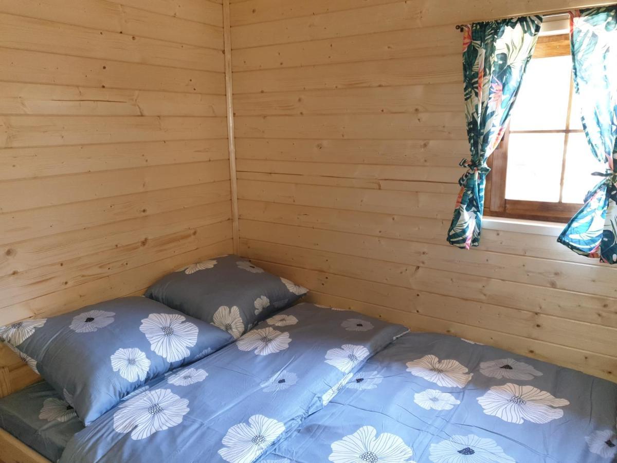 Domki Letniskowe Pod Lasem Koziniec Buitenkant foto