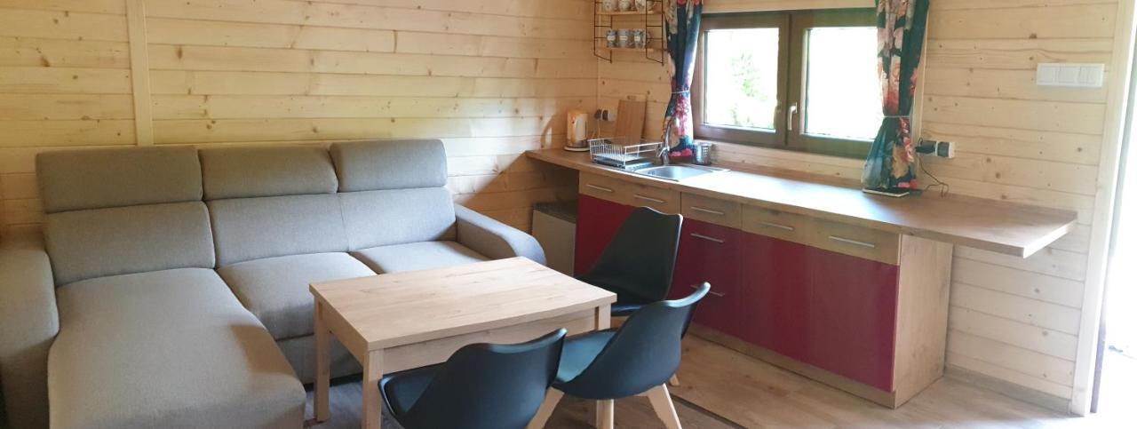 Domki Letniskowe Pod Lasem Koziniec Buitenkant foto